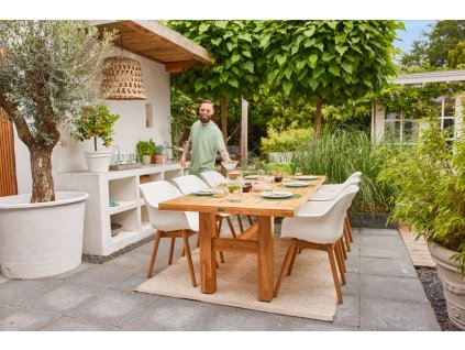 lr 53573000 21688203 11688203 S 2