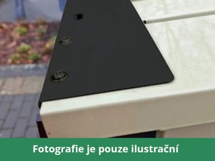 ochranny kryt okapu pred listim pro domek juno