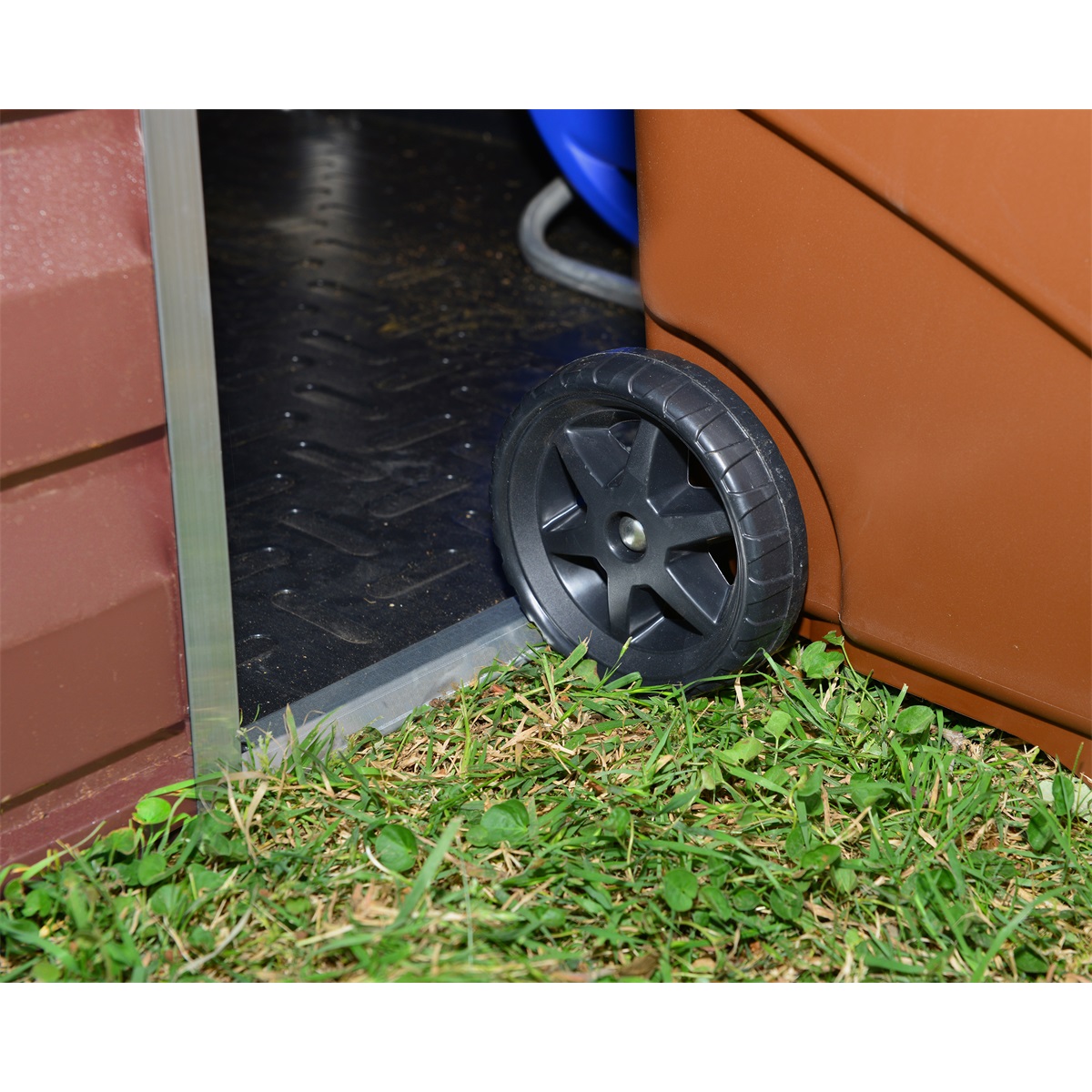 Zahradní domek Palram SkyLight 6x5 hnědý GD702396 - Obrázek 5