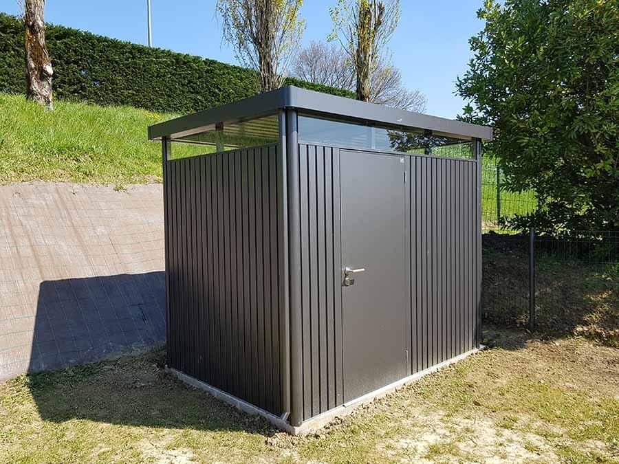 Domek na nářadí Biohort HIGHLINE H1, tmavě šedý, jednokřídlé dveře BH84020