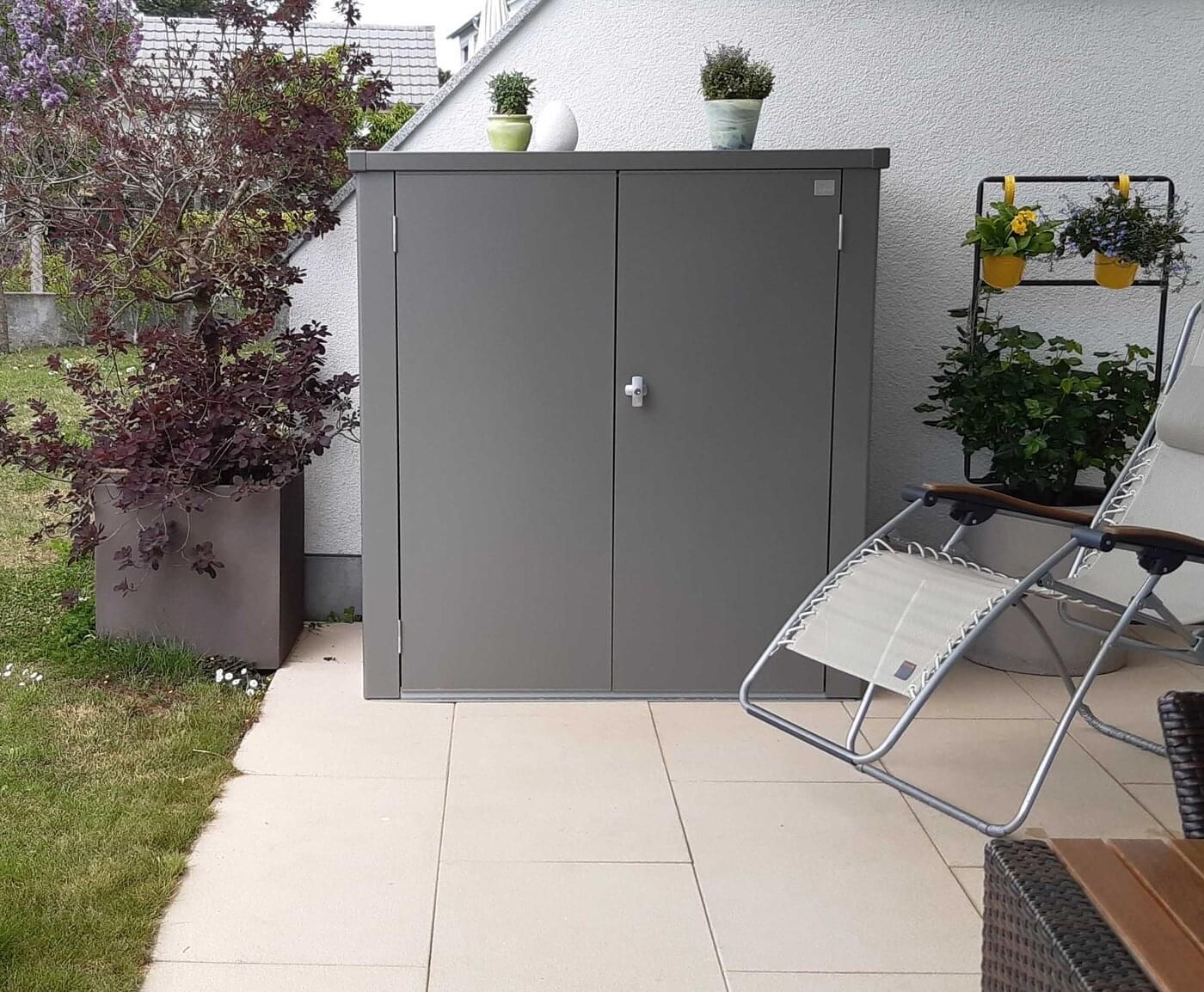 Skříňka na terasu Biohort ROMEO L, šedý křemen BH58080 - Obrázek 2