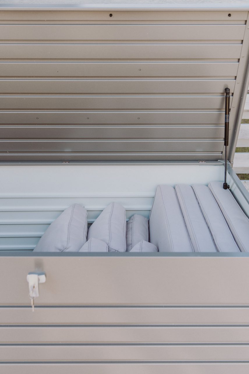 Úložný box Biohort FreizeitBox 160, bílá BH61060 (obrázek 4)