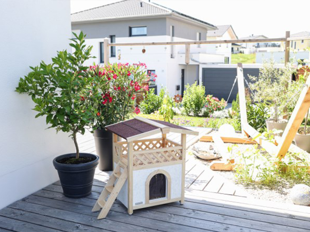 Zateplená bouda pro kočky KERBL TYROL ALPIN 88x57x77cm BS0431