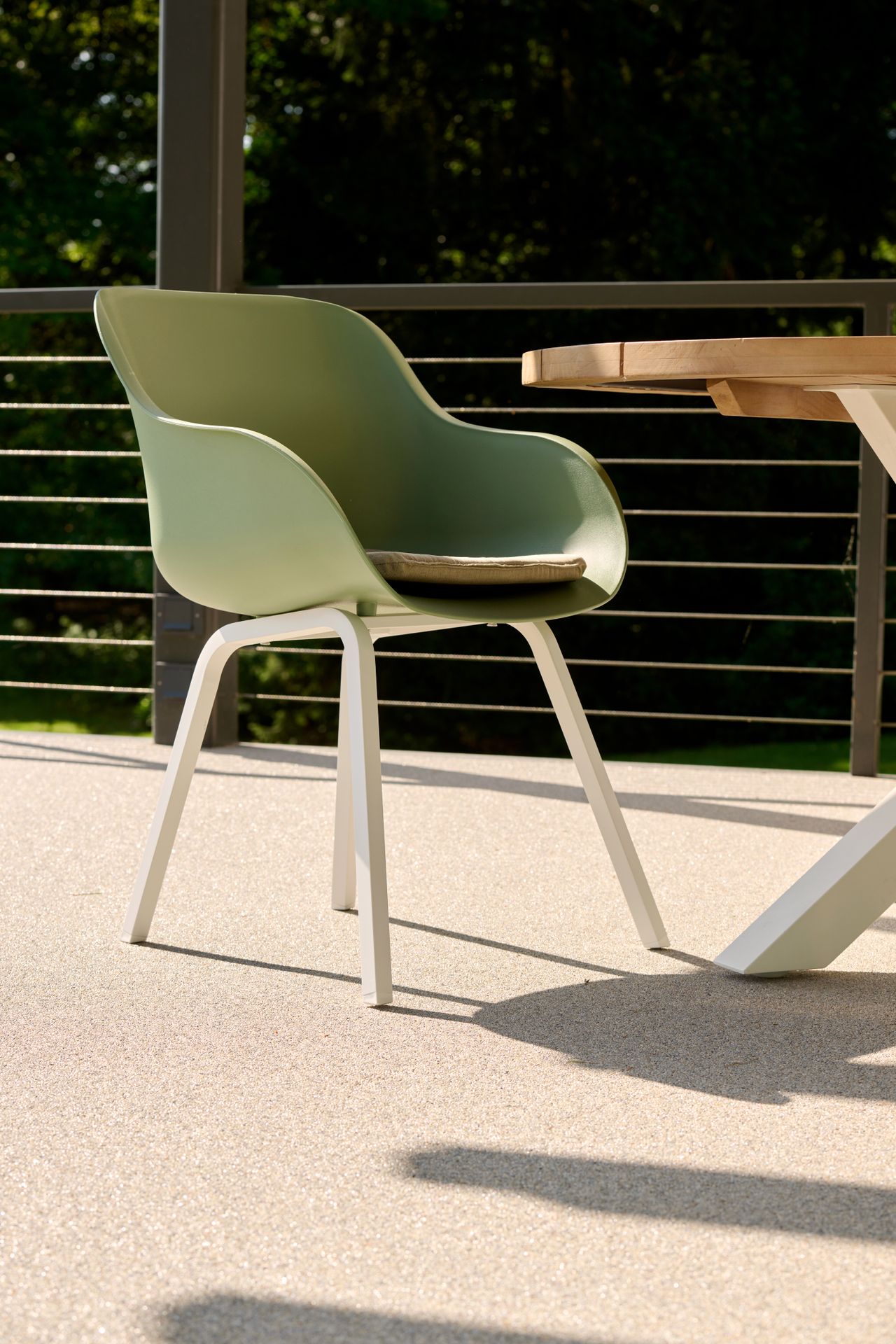 Jídelní židle Hartman SOPHIE Element Le Soleil, soft taupe (obrázek 10)