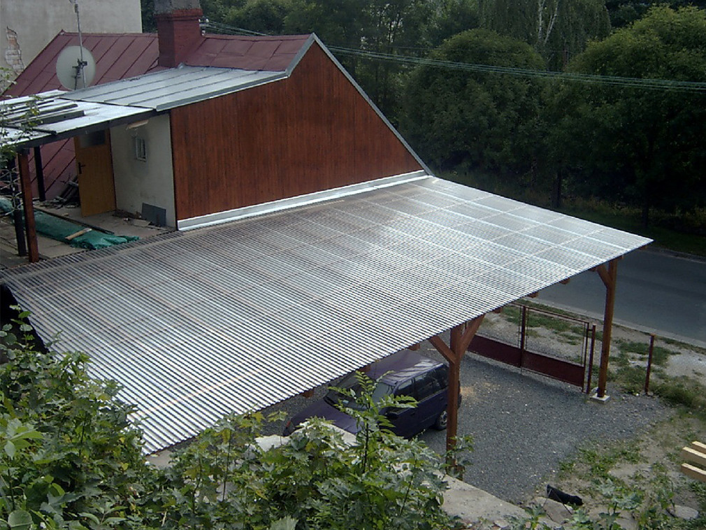 Trapéz polykarbonátová deska Palram – antracit 5000 mm 5000 x 1060 x 0,9 mm