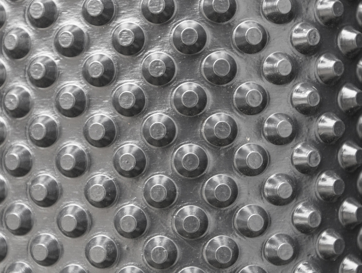 Gutta Nopová fólie Guttabeta N, 20 x 2 m, cena za 40 m2 (1 balení)