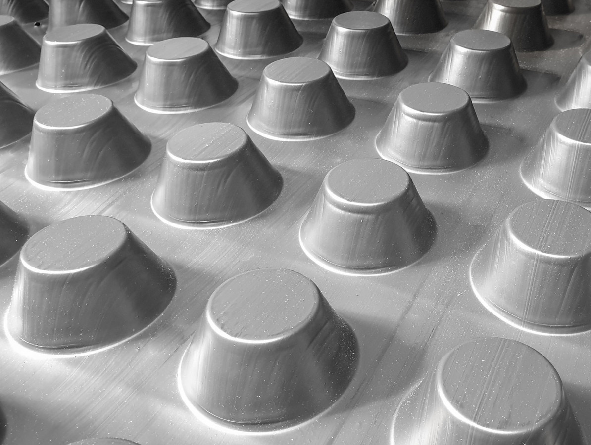 Gutta Nopová folie Guttabeta T40, 2 x 1,5 m, cena za 3 m2 (1 balení)