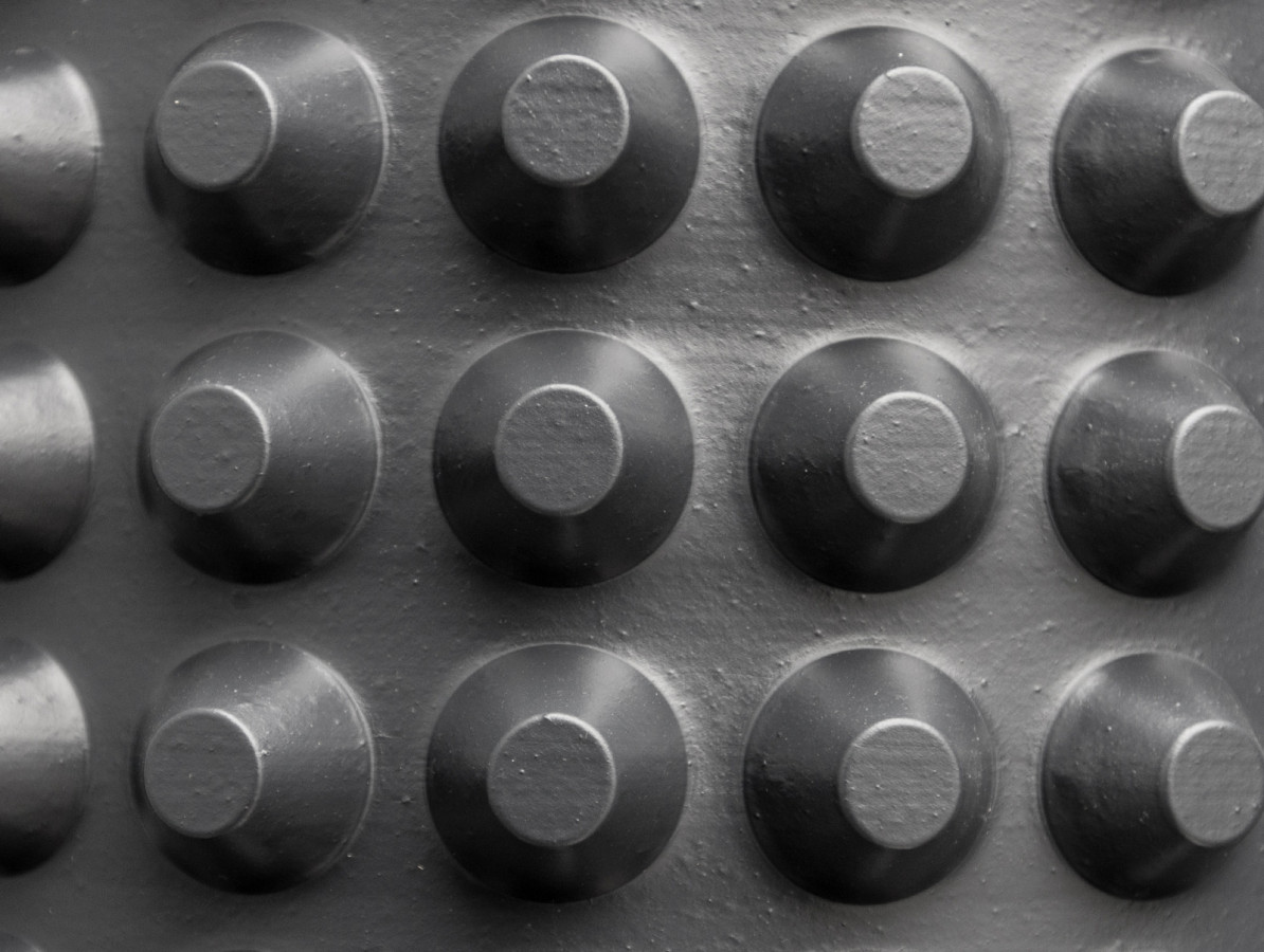 Gutta Nopová folie Guttabeta T20, 20 x 2 m, cena za 40 m2 (1 balení)