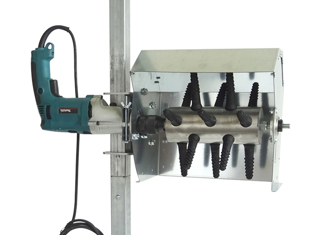 Bravson Škubačka drůbeže na vrtačku s ochranným krytem a stojanem SPIUMATRICE DIT SP RU08