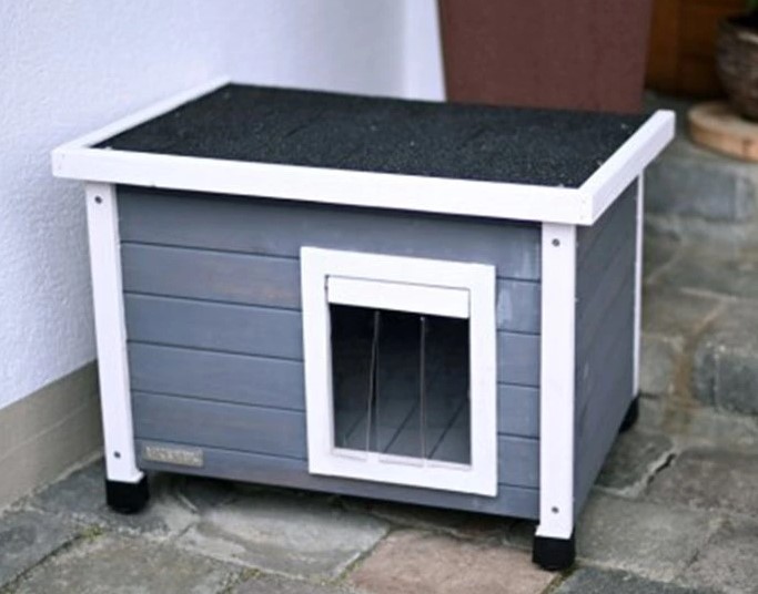 Levně Dřevěná bouda pro kočky KERBL RUSTICA 57 x 45 x 43 cm BS0428