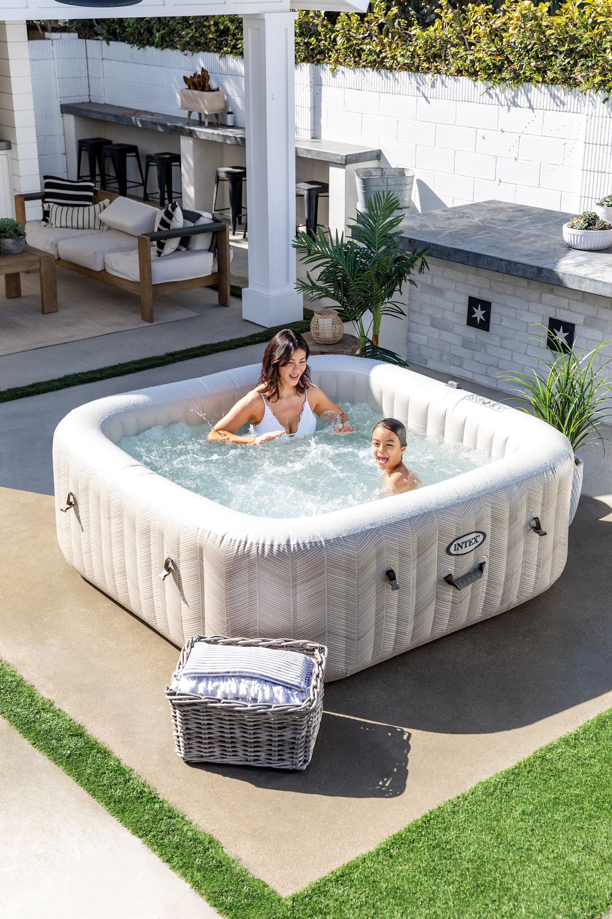Vířivý bazén INTEX PureSpa Chevron Bubble Deluxe pro 6 osob (obrázek 9)
