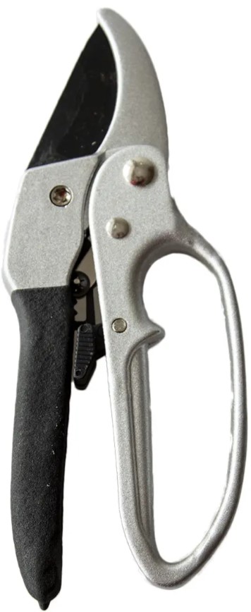 Zahradní nůžky 20cm, chránič prstů, pr.střihu 24mm MA556820